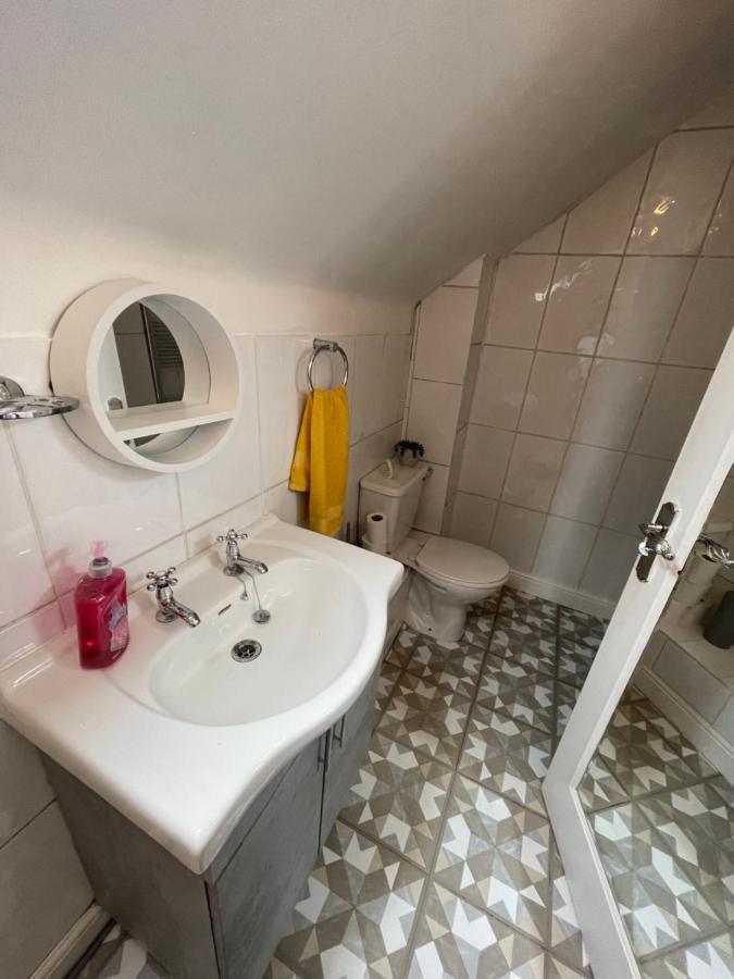 1 Bed Flat At Drum Street Единбург Екстер'єр фото